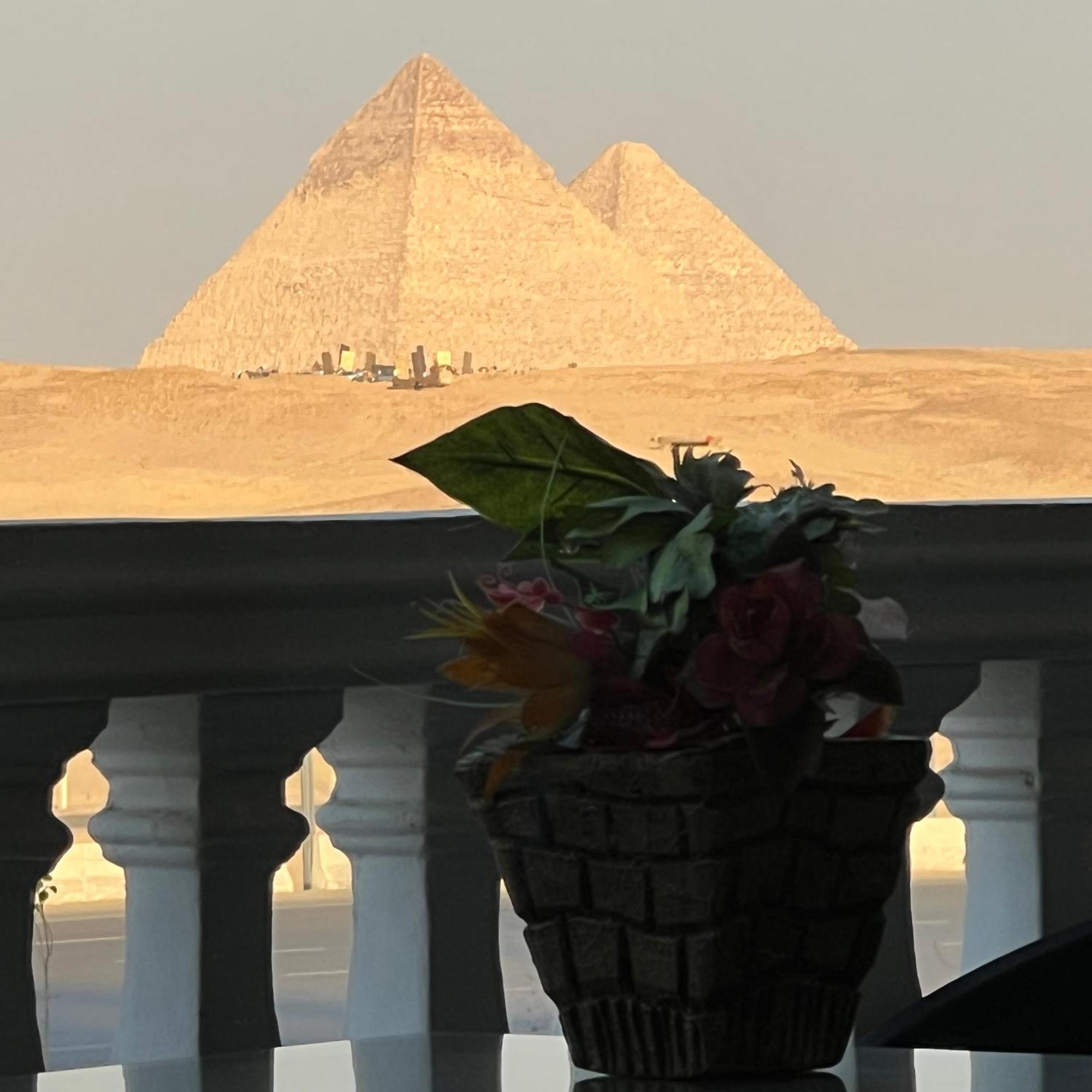 White Pyramids Inn Nazlat as Sammān Exteriér fotografie